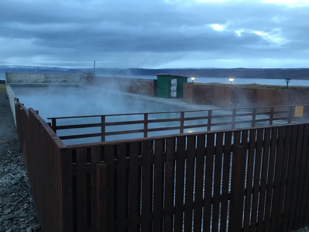 Reykjanes Hostel Buitenkant foto