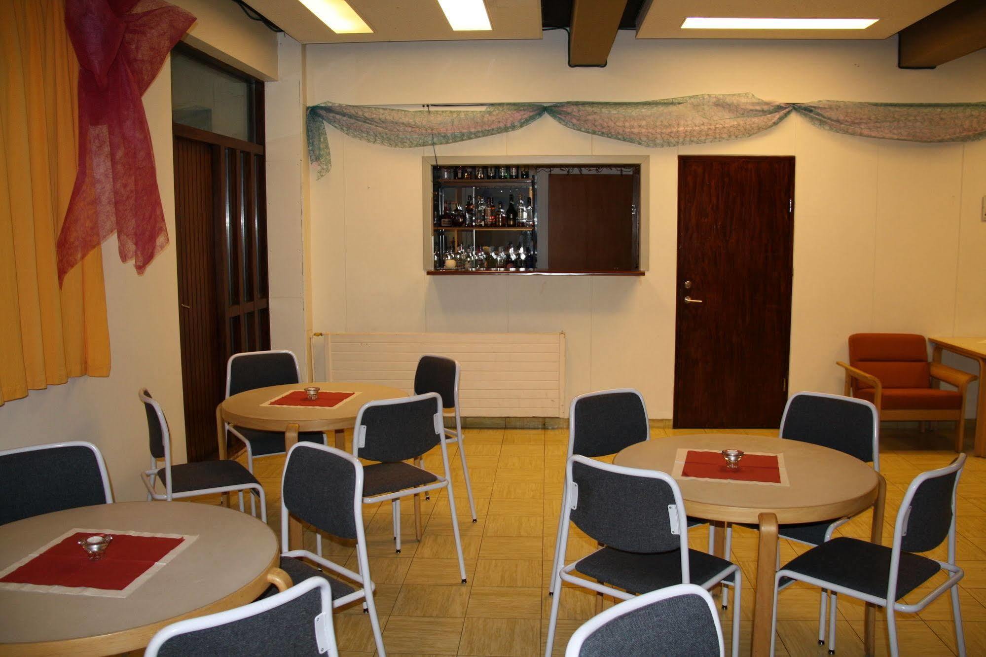 Reykjanes Hostel Buitenkant foto